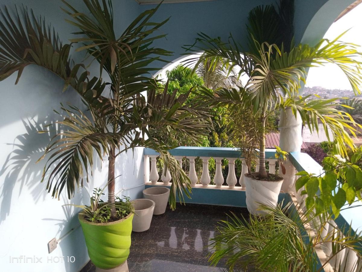 Elizz Guest House Janman Bagian luar foto