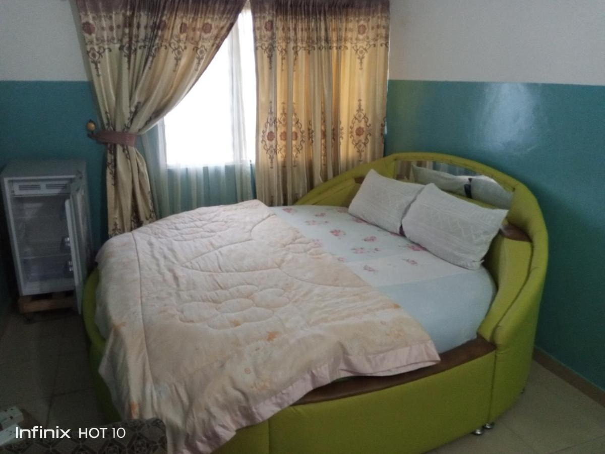 Elizz Guest House Janman Bagian luar foto