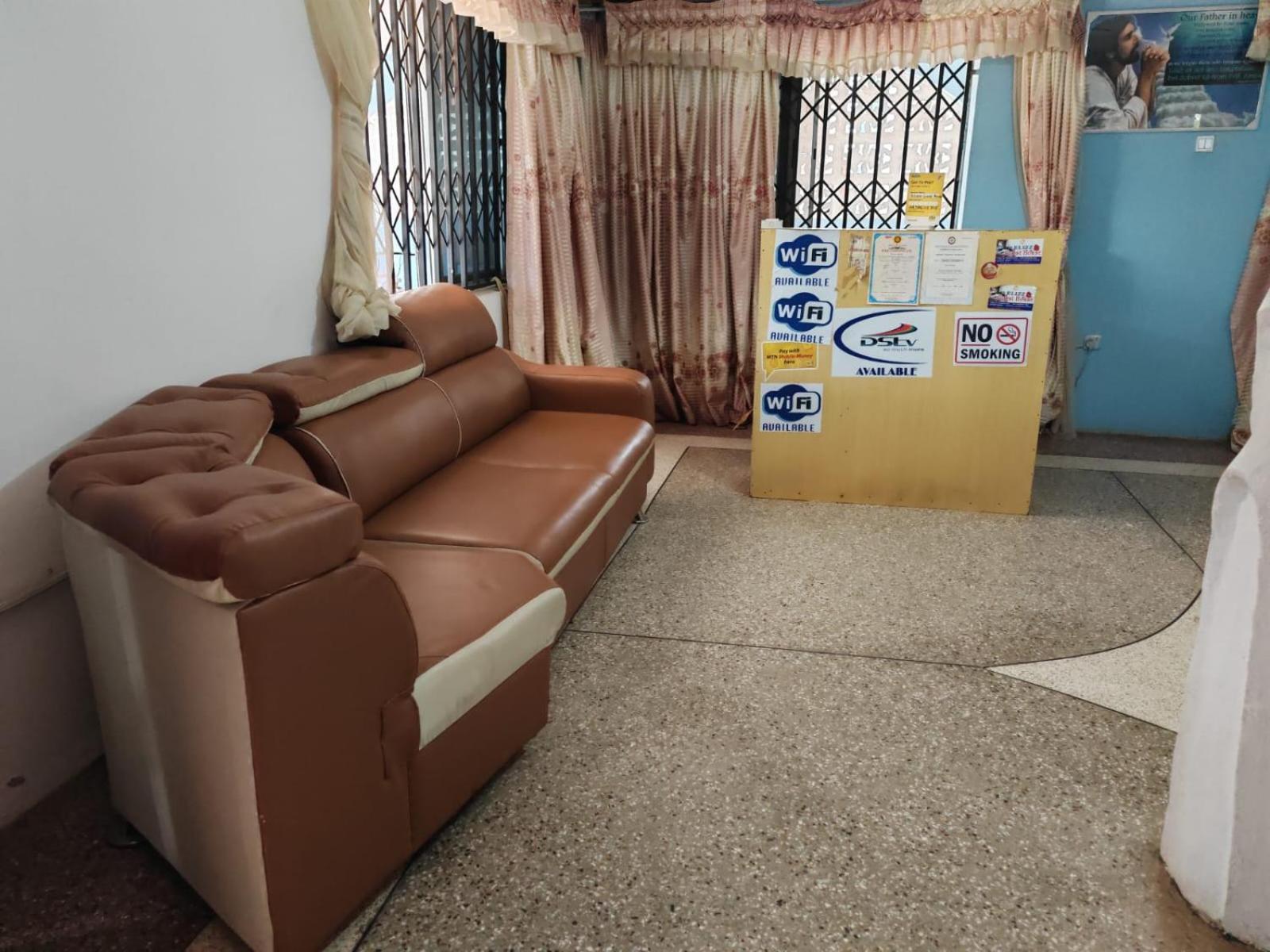 Elizz Guest House Janman Bagian luar foto