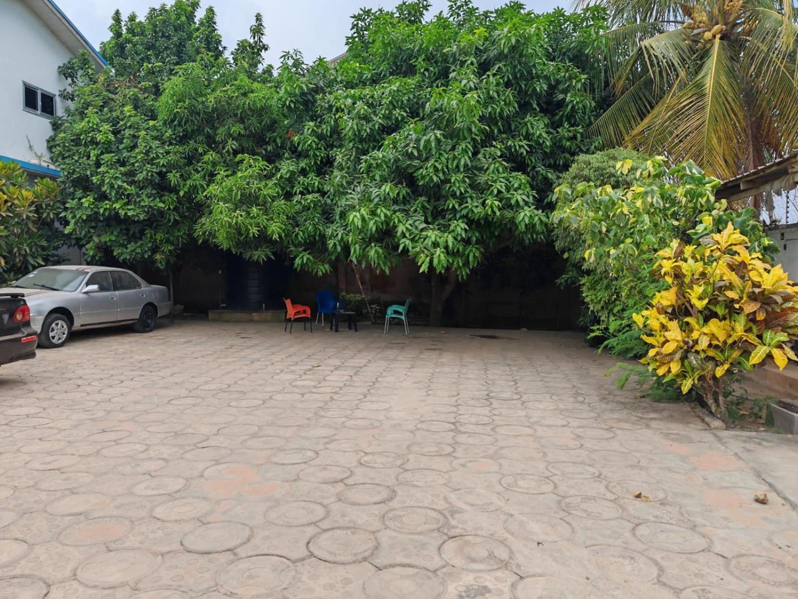 Elizz Guest House Janman Bagian luar foto