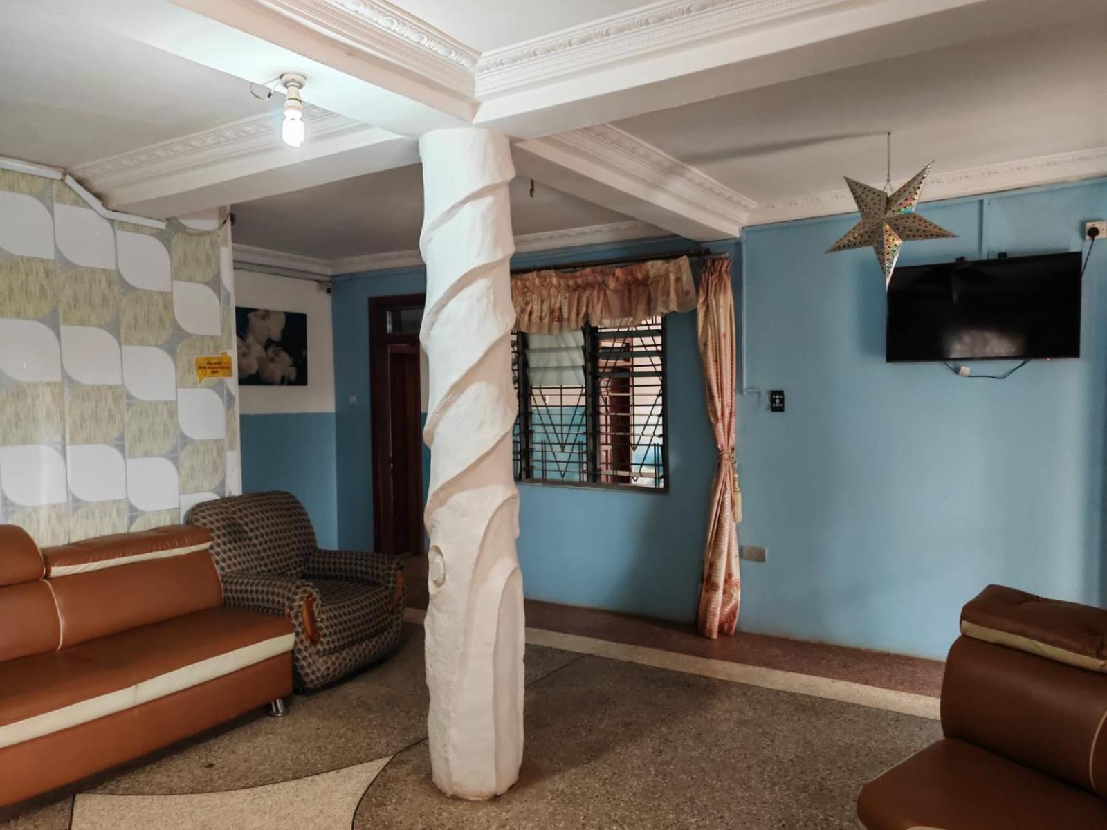 Elizz Guest House Janman Bagian luar foto