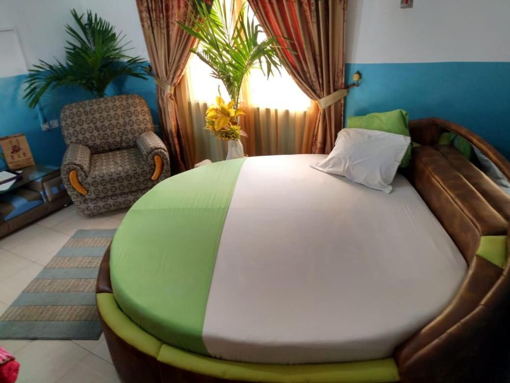 Elizz Guest House Janman Bagian luar foto